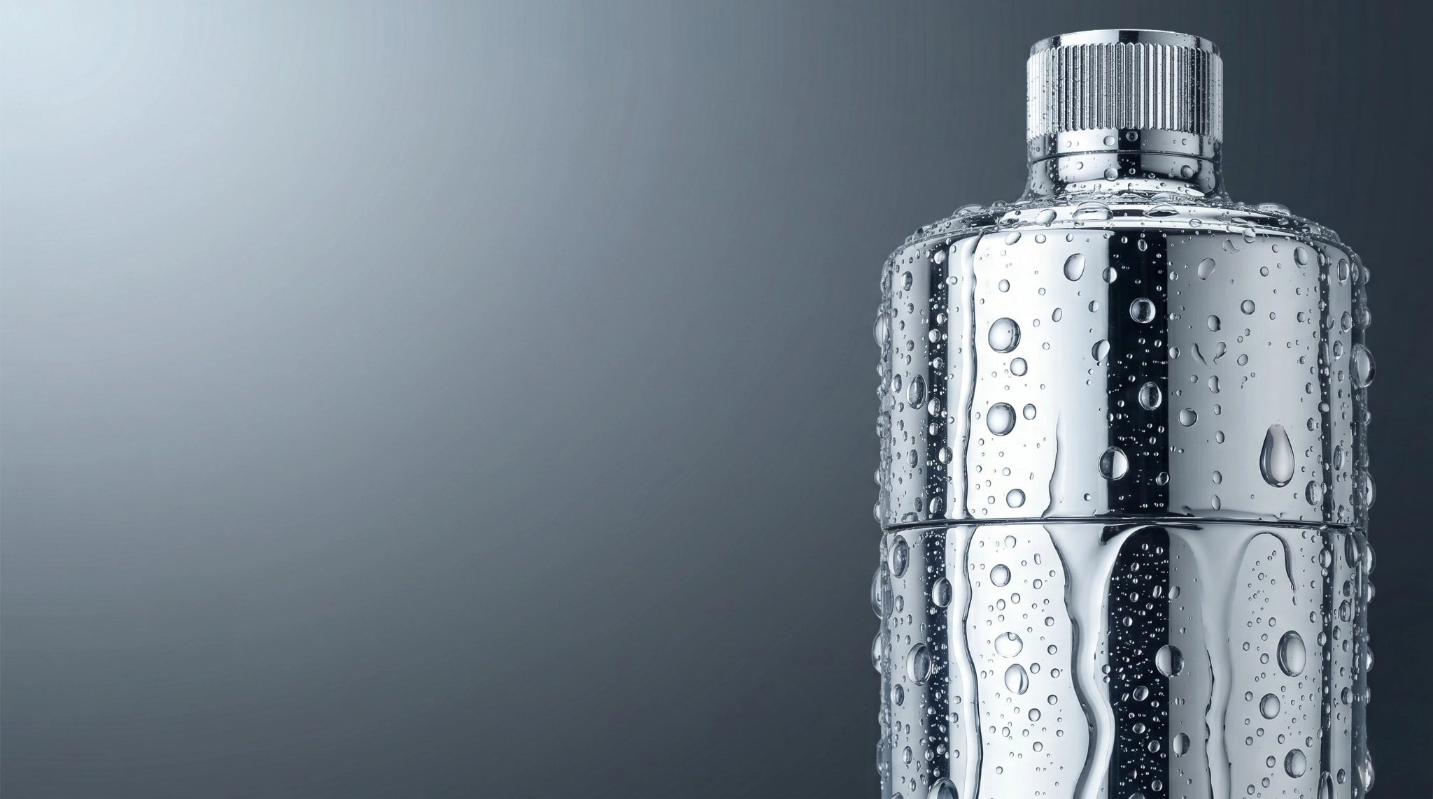 mizufy duş filtresi, duş suyunuzdaki klor ve ağır metalleri filtreler, c vitamini ve maifan taşı ile cildinizin nem dengesini korur